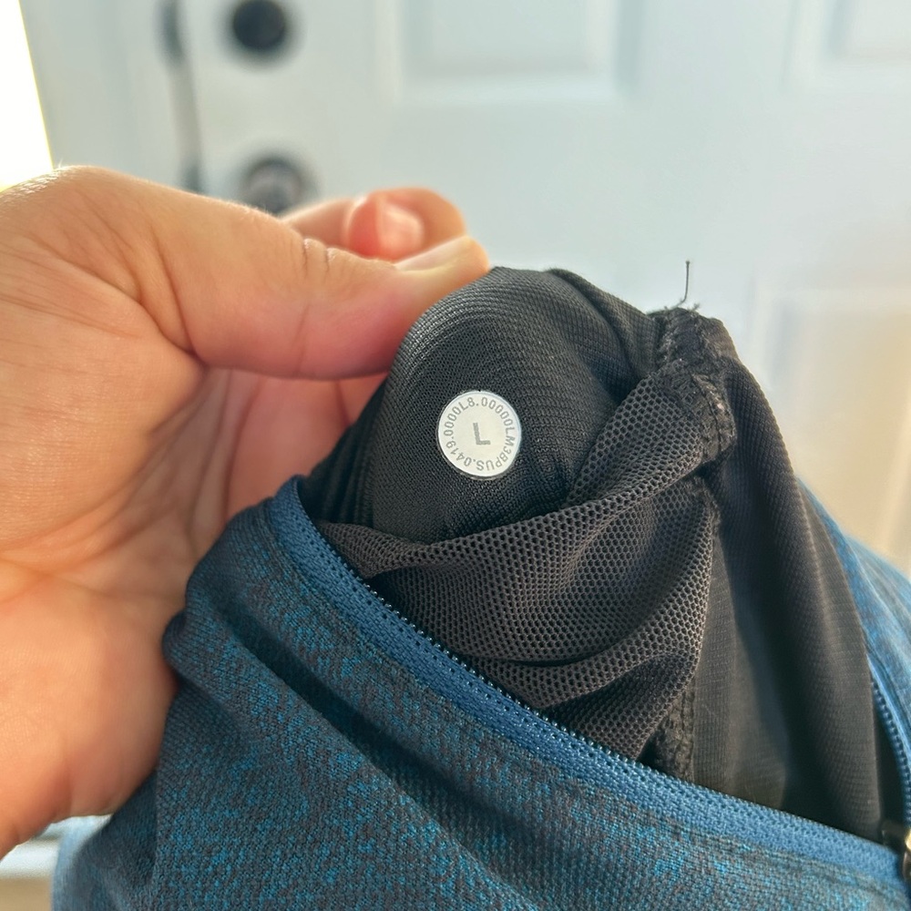 Lululemon Engineered Warmth Jacket Men's Large Blue Merino Wool Blend Full Zip - Picture 5 of 6